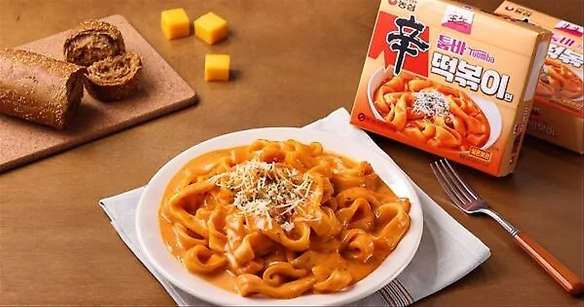 Nongshim ra mắt mì tươi Saengsaeng Shin Tumba Tteokbokki