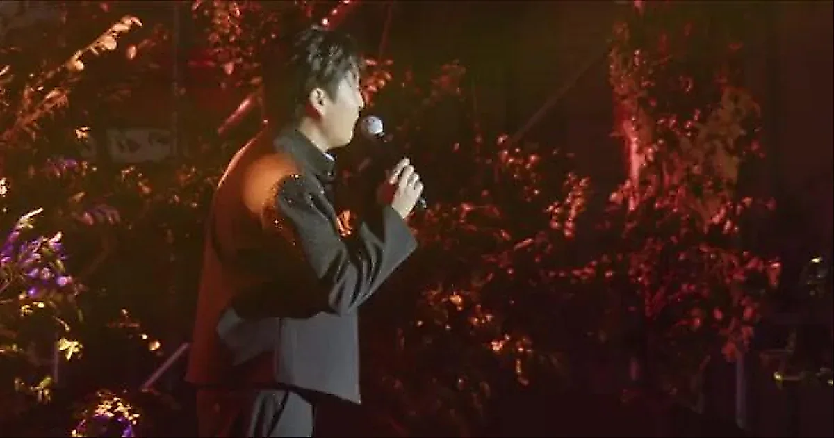 Monday Kiz emociona en Jeju con su emotiva interpretación en vivo