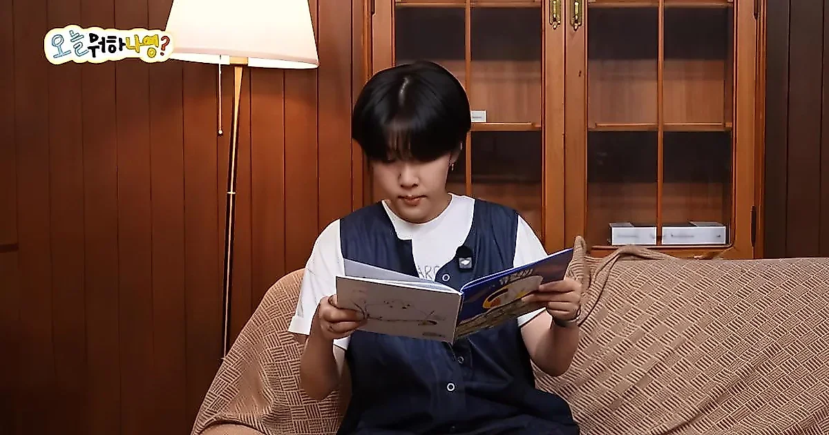 Kim Na-young touches hearts by reading sad fairy tales
