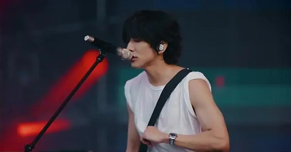 Lee Seung Yoon ignites Incheon Pentaport with 'Anthems of Defiance' live performance