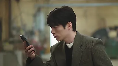 Seo Kang-joon issues warning to Jo Aram in workplace conflict in 'A Love Other Than Yours'