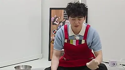 Cho Jung-seok attempts frying Jeon for the first time, completes 10-variety set with Suchan