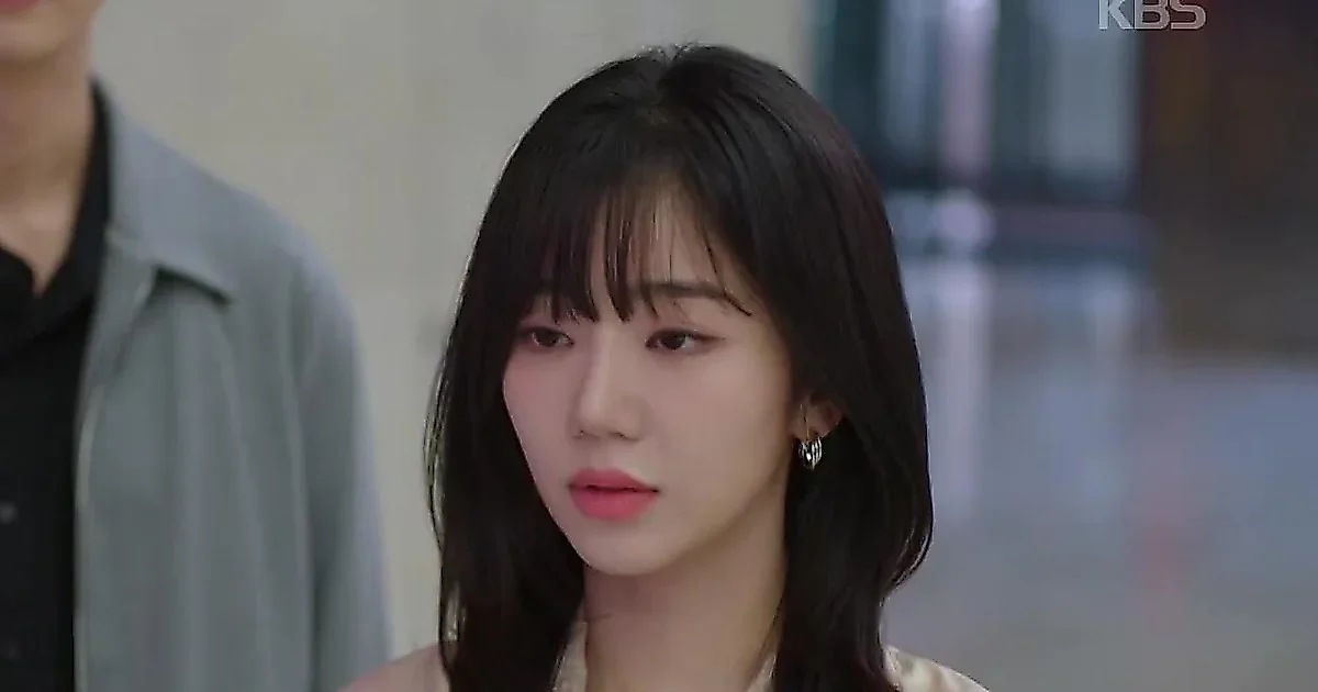 Jeon Hye-won analiza el romance entre Joo Sae-byeog y Seol Jung-hwan