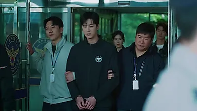 Ahn Bo-hyun arrested as murder suspect in 'Chaebol X Detective 2'