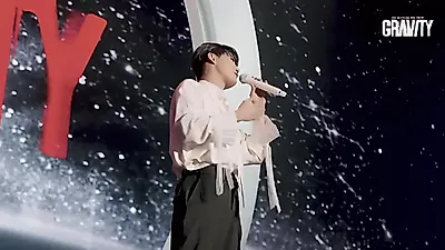 Kim Junsu shares behind-the-scenes look at 'GRAVITY' Asia tour