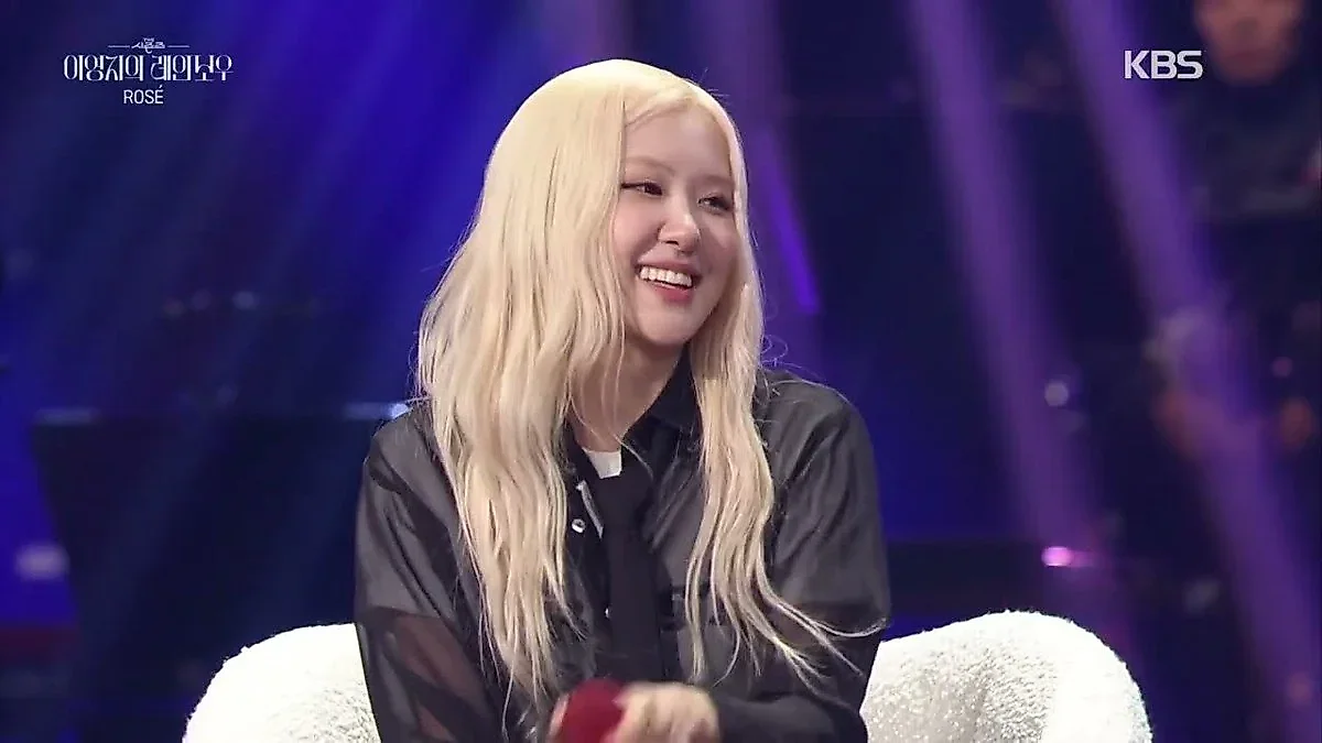La confesión de JENNIE sobre su propia agencia y la presentación en vivo de 'APT.' de Rosé: los momentos de ambas artistas capturados en 'The Seasons'
