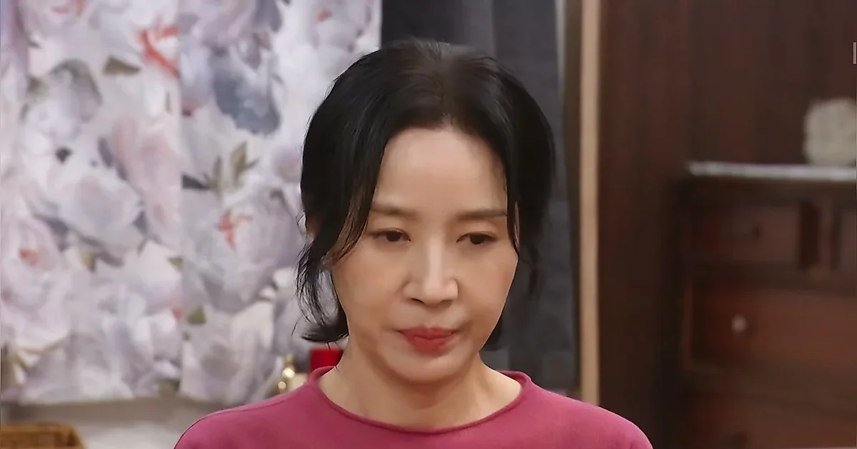 Lời Yang Hee-kyung nói với Kim Ga-ran trước quyết định ly hôn: "Dù có để họ đi, cũng phải để họ có đường sống"