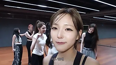 KiiiKiii chia sẻ quá trình chuẩn bị cho sân khấu TIMA… “Lần đầu tiên có dance break cùng các vũ công”
