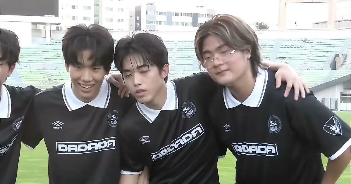 城南FC球場で進行されたUmbroの撮影、「ダイエット中で大変なレコーディングも並行」と告白