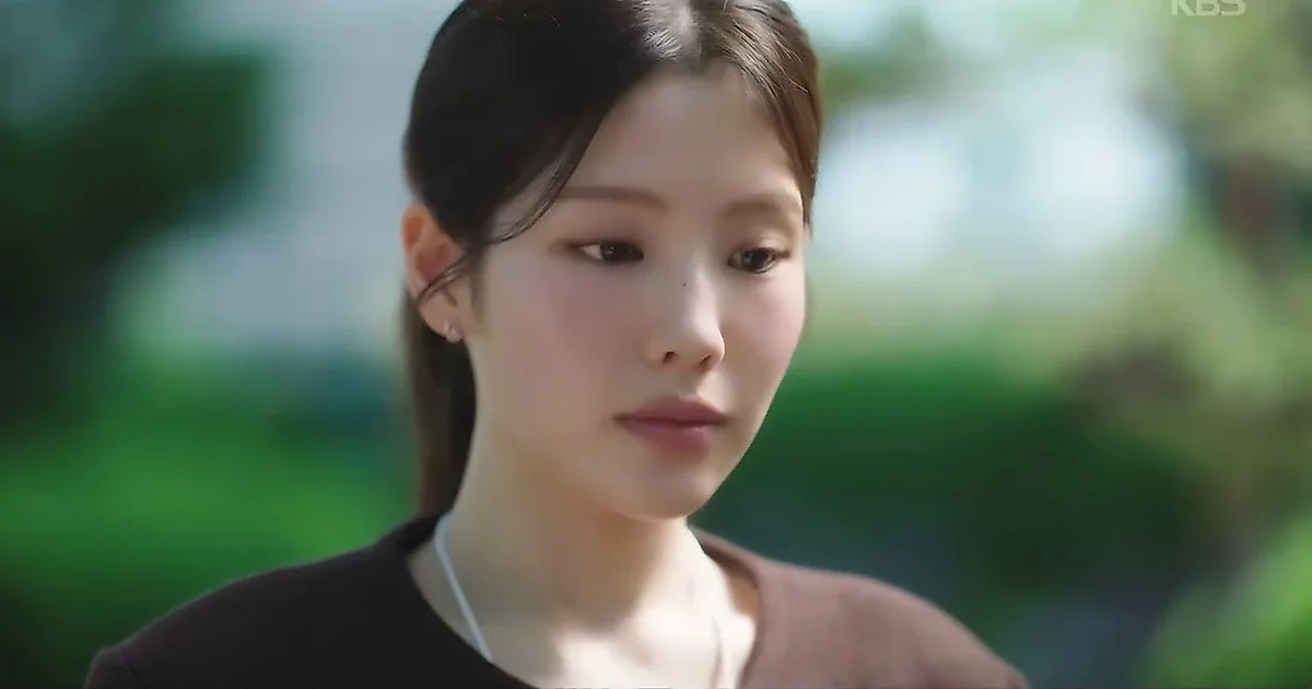 El asistente Oh Yun-jae, que soñaba con ser expatriado en París, y las lágrimas y el giro inesperado de Jo Ah-ram hacia Seo Kang-joon
