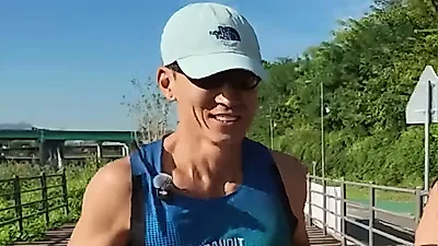 ミンホ、「アスリートの夢を諦め芸能界へ進出…両親の反対が大きかった」