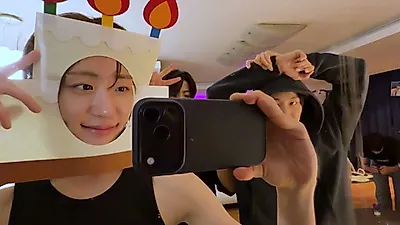 Fiesta de cumpleaños de Chu Yoo-chan: la "serie de alardes" de los miembros y un pastel cortado con un cuchillo de chef