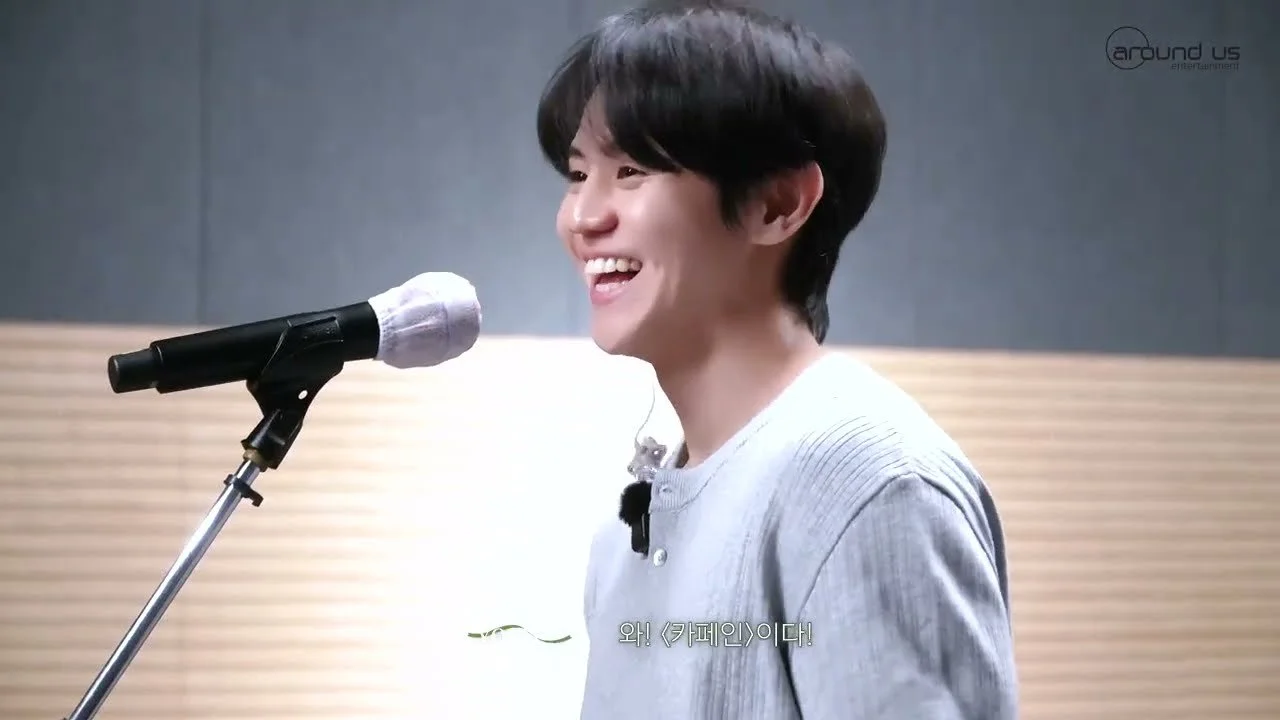 Yoseob ensaya con la banda para preparar su concierto en solitario 'Fade In'... Ajustando los detalles de cada canción