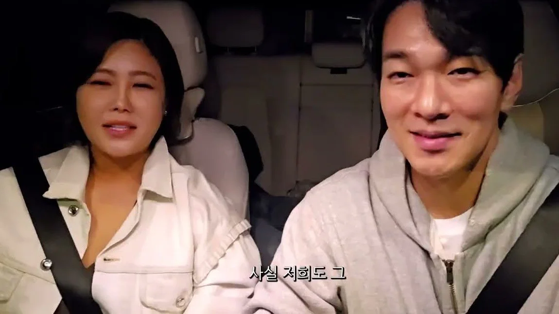 Solbi introduces fiancé Lee Gyu-hwan, revealing he has liked her for 20 years