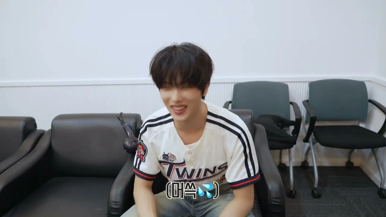 JISUNG de NCT DREAM en el lanzamiento inicial de los LG Twins... "De niño soñaba con ser jugador de béisbol"