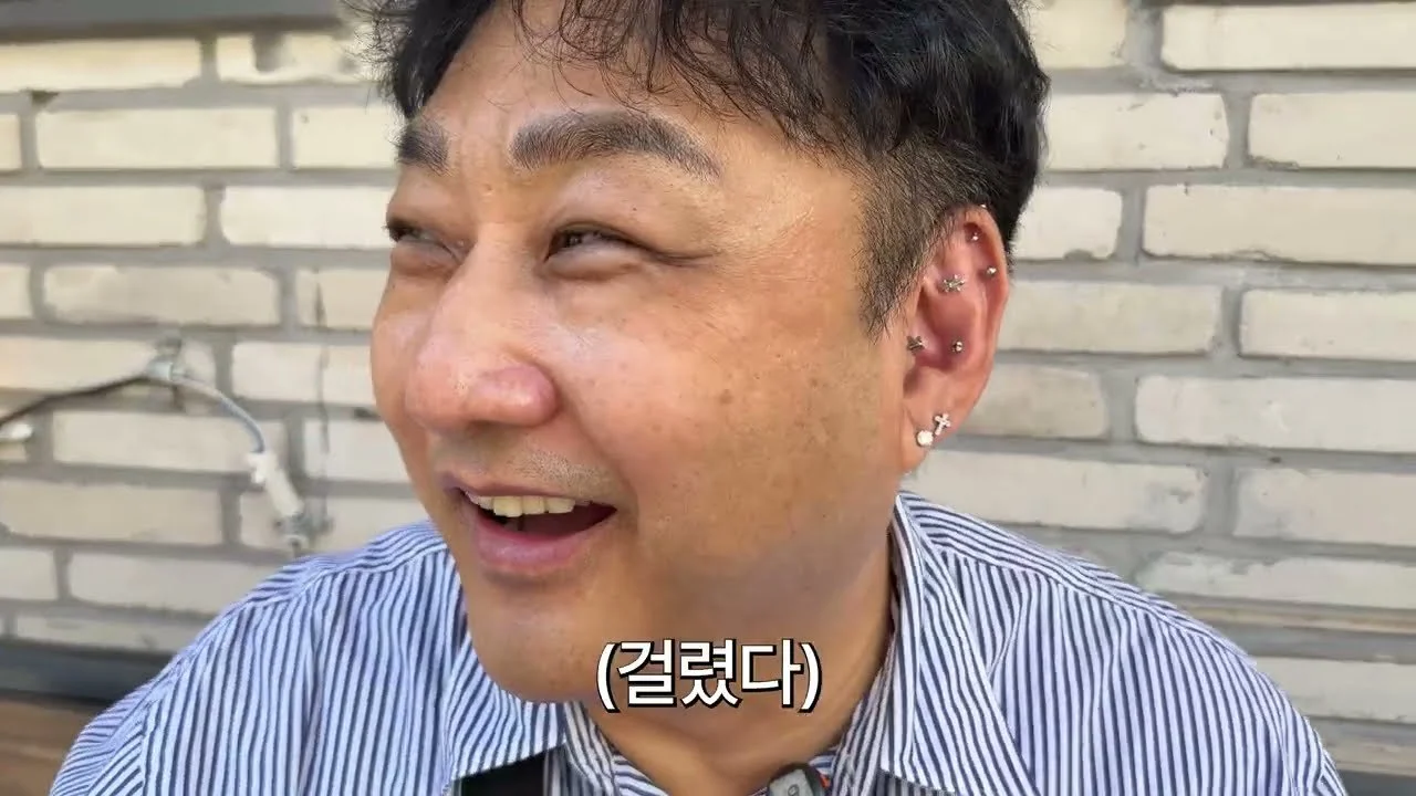 Kim Su-yong challenges himself to a dog walking part-time job… “The dog is leading me around”