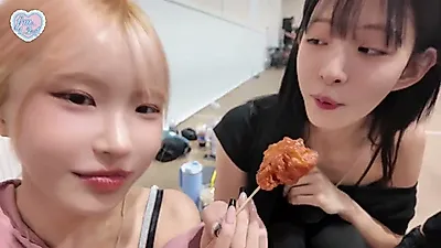 fromis_9 nghiên cứu đến 6 giờ sáng để chuẩn bị vũ đạo cheerleading... Hậu trường buổi tập…