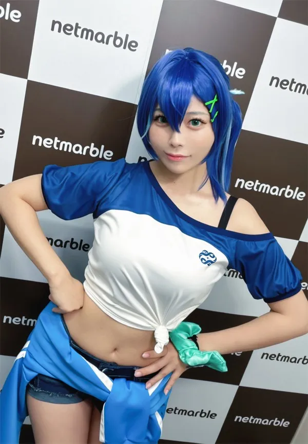 Model Umi Sinonome Showcases Sporty 'Nika' Outfit in Pearl Blue at Netmarble Photo Wall