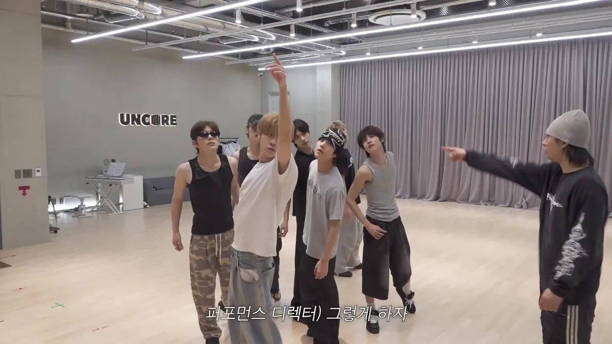 CLOSE YOUR EYES: Practice footage reveals choreography details for 4th mini album