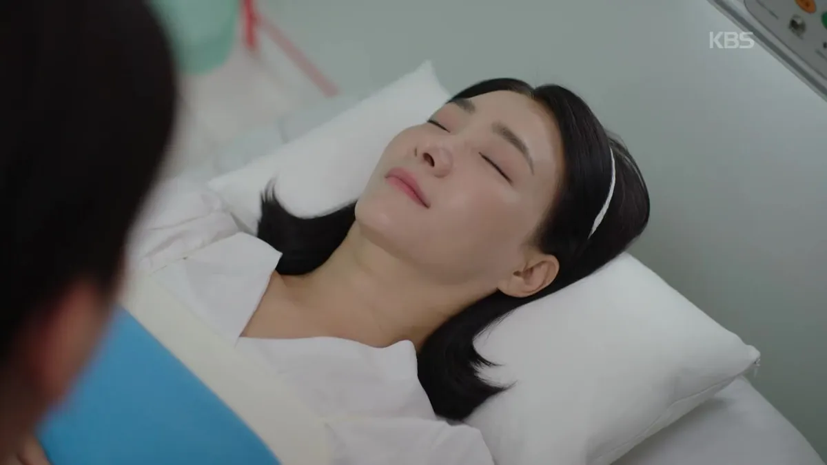Seol Jung-hwan rushes to hospital after Park Hyeon-jeong's accident in 'A Trap Called Desire'
